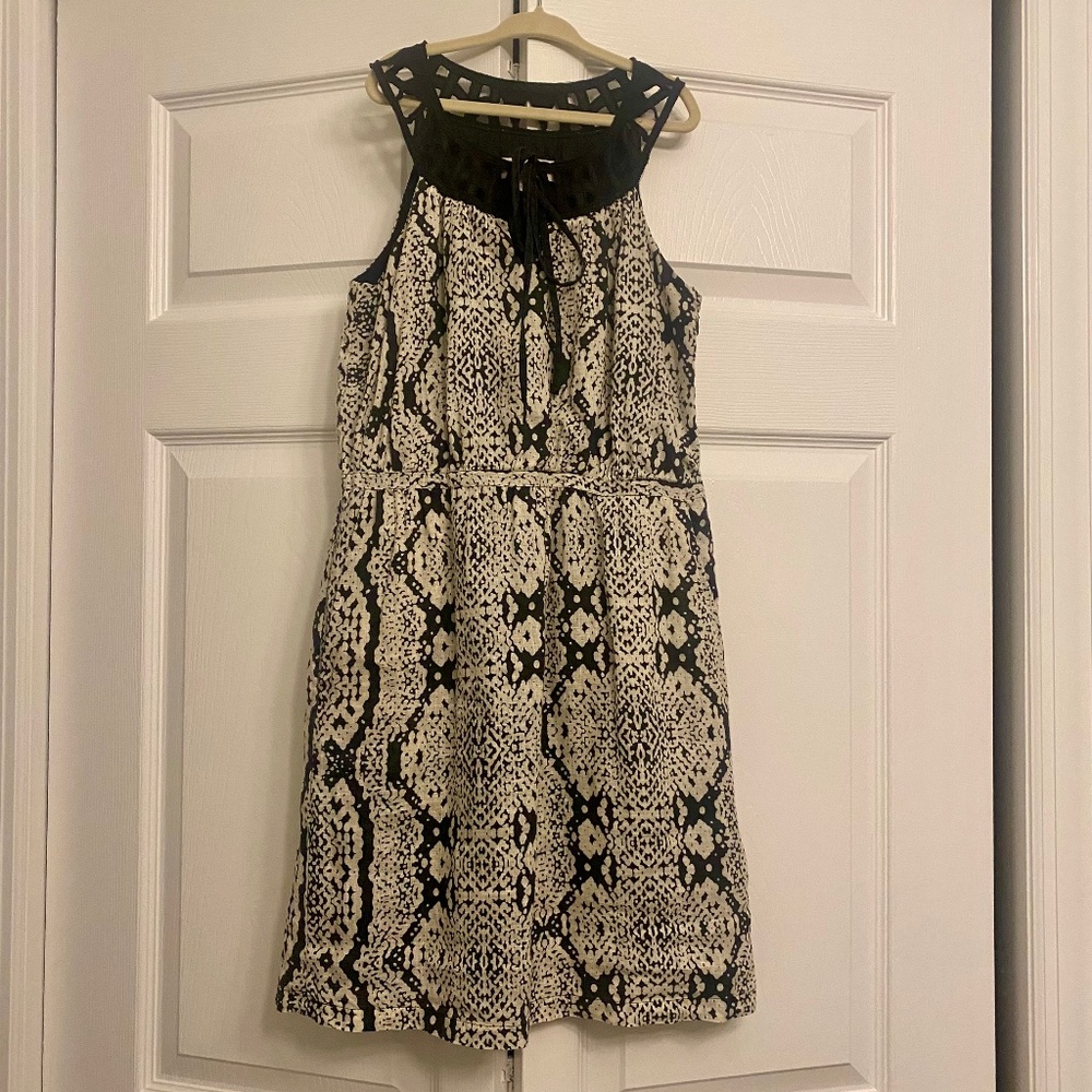 LOFT Petite Snakeskin Mini Dress Size 00P